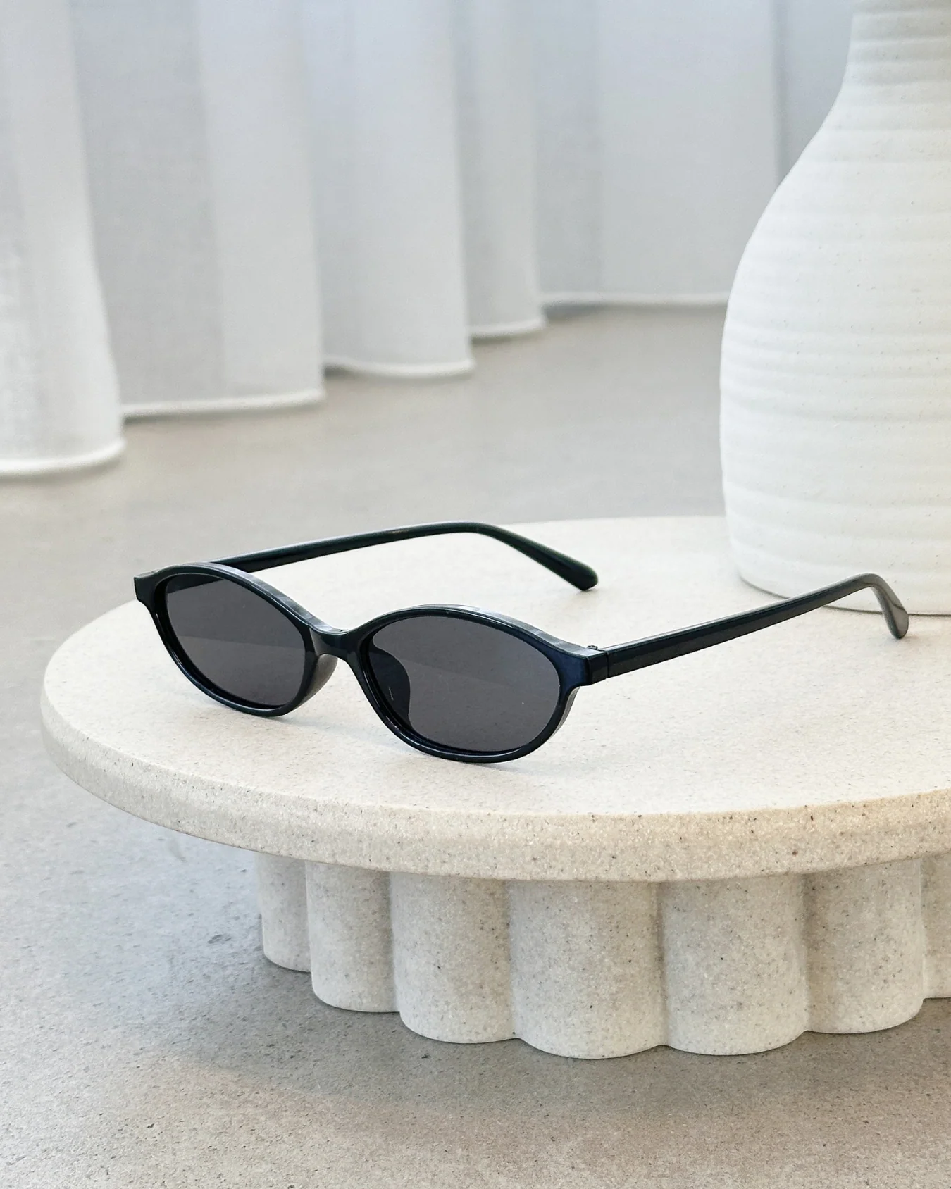 Arko & Zulu Oval Sunglasses - Image 4
