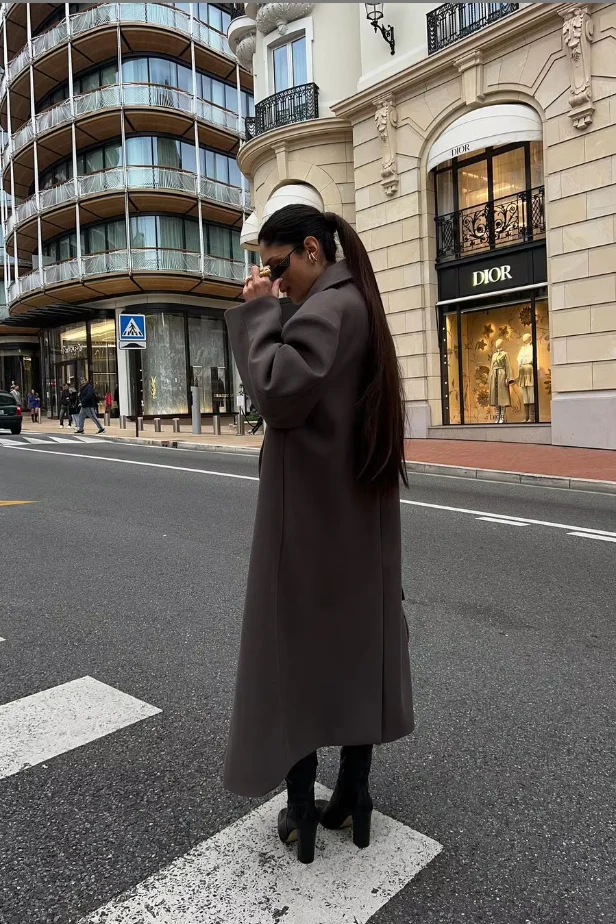 Women's Oversized Longline Double-Breasted Wool Coat - Image 5