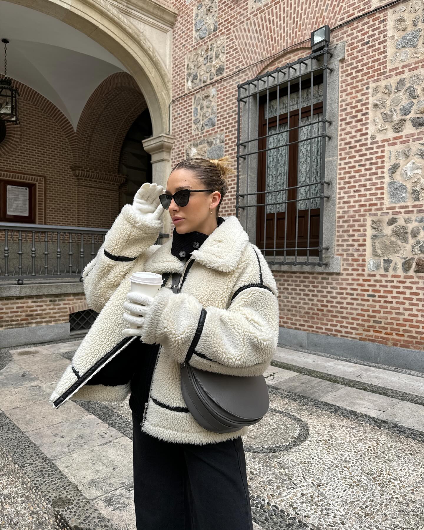 Women's Aspen Shearling Jacket - Image 3