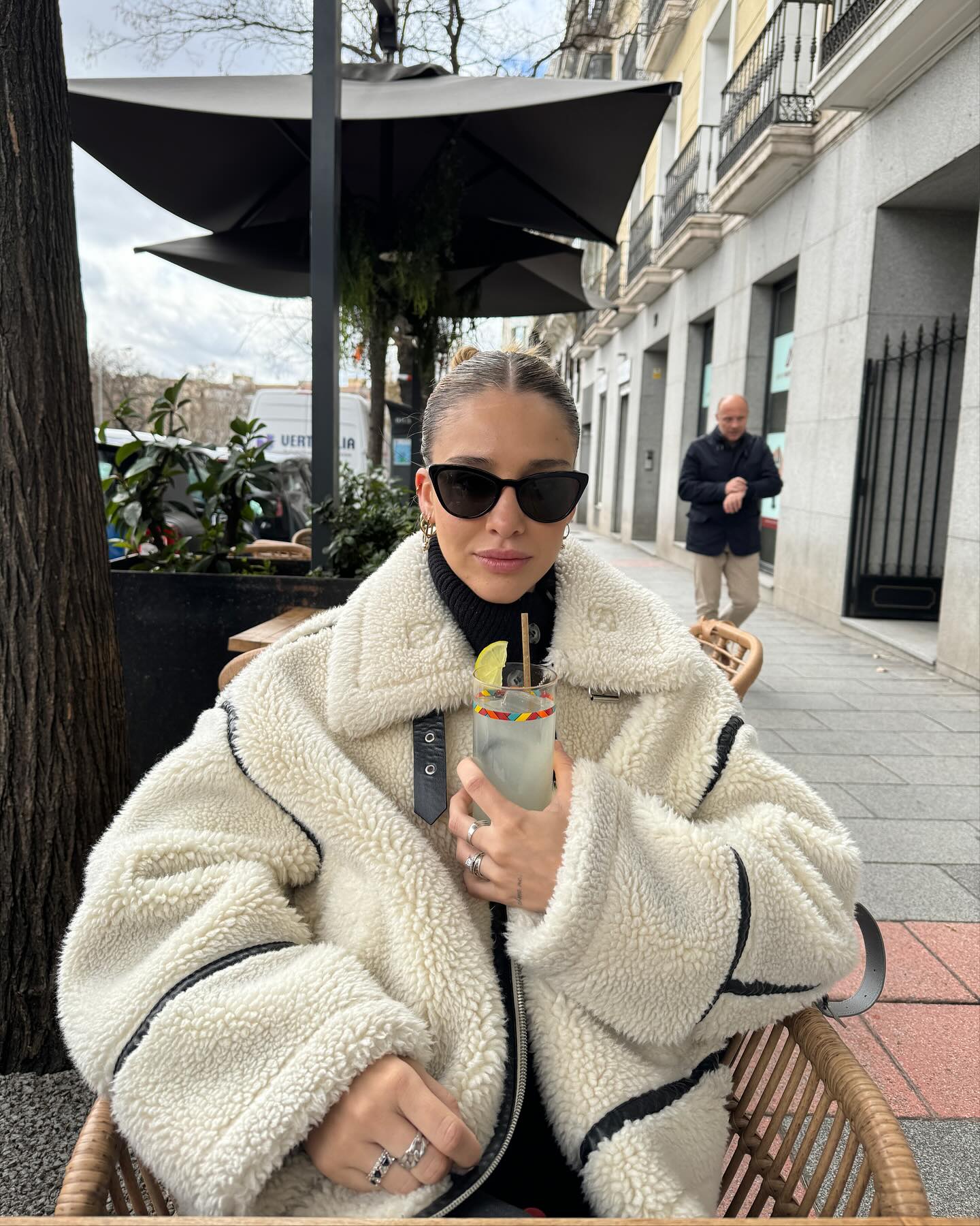 Women's Aspen Shearling Jacket - Image 4