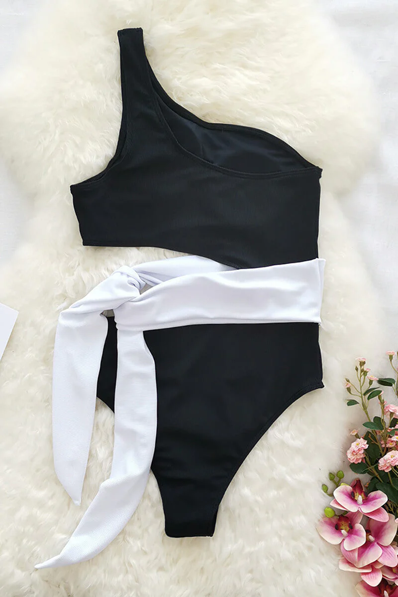 One-Shoulder Swimsuit with Bow Detail - Image 6