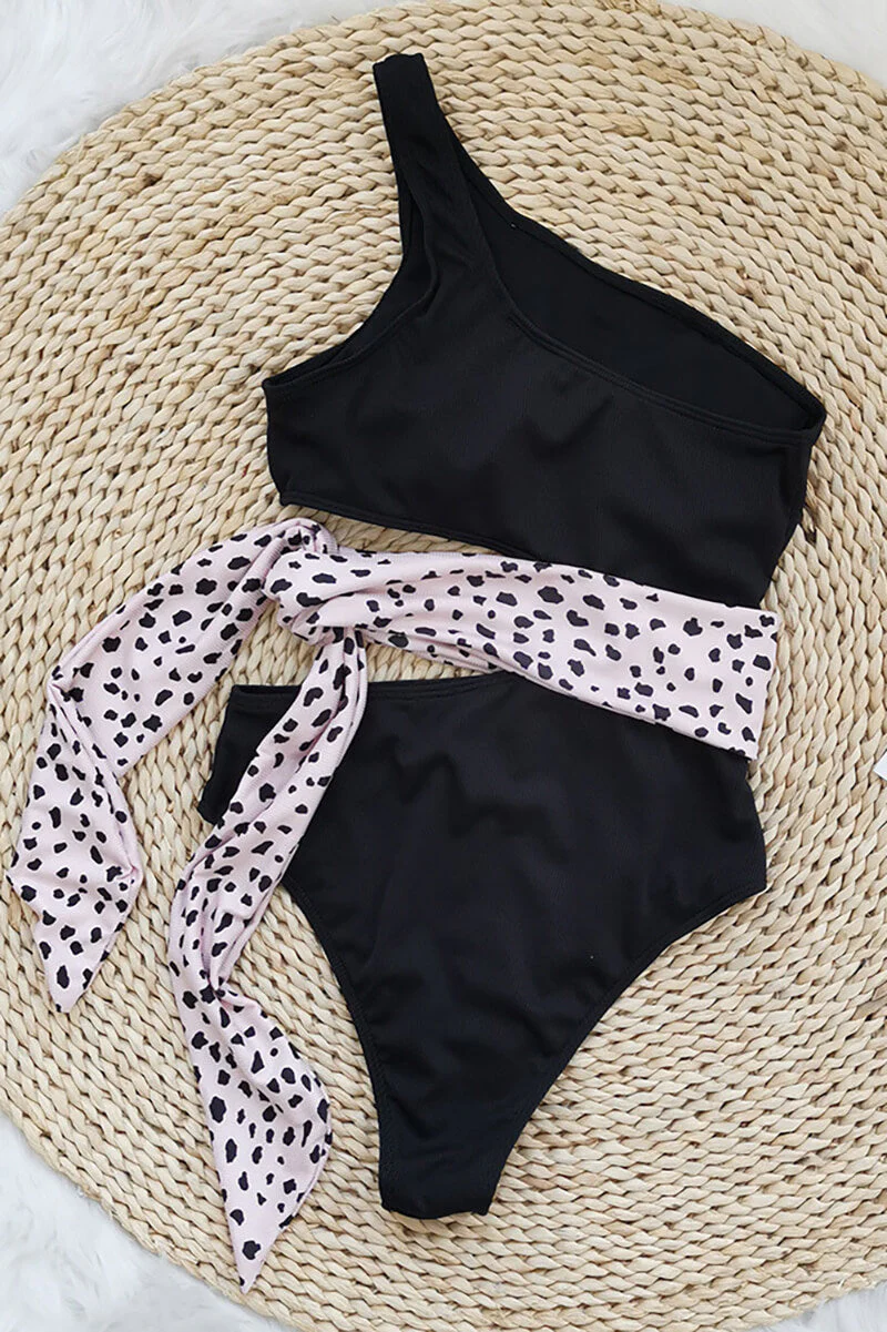 One-Shoulder Swimsuit with Bow Detail - Image 8