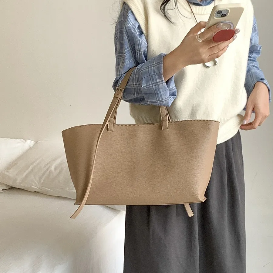 Casual Everyday Tote Bag - Image 8