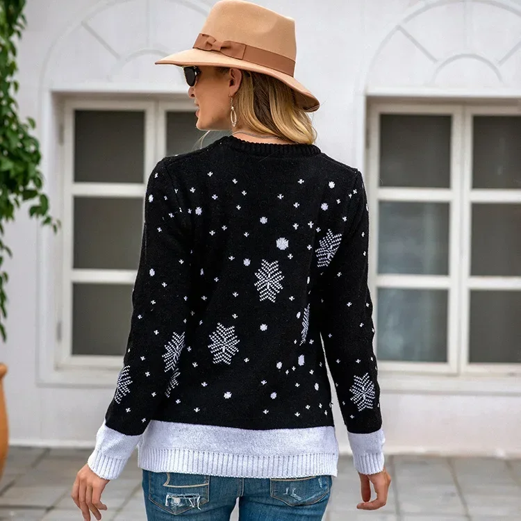 Women's Loose Printed Christmas Sweater - Image 5