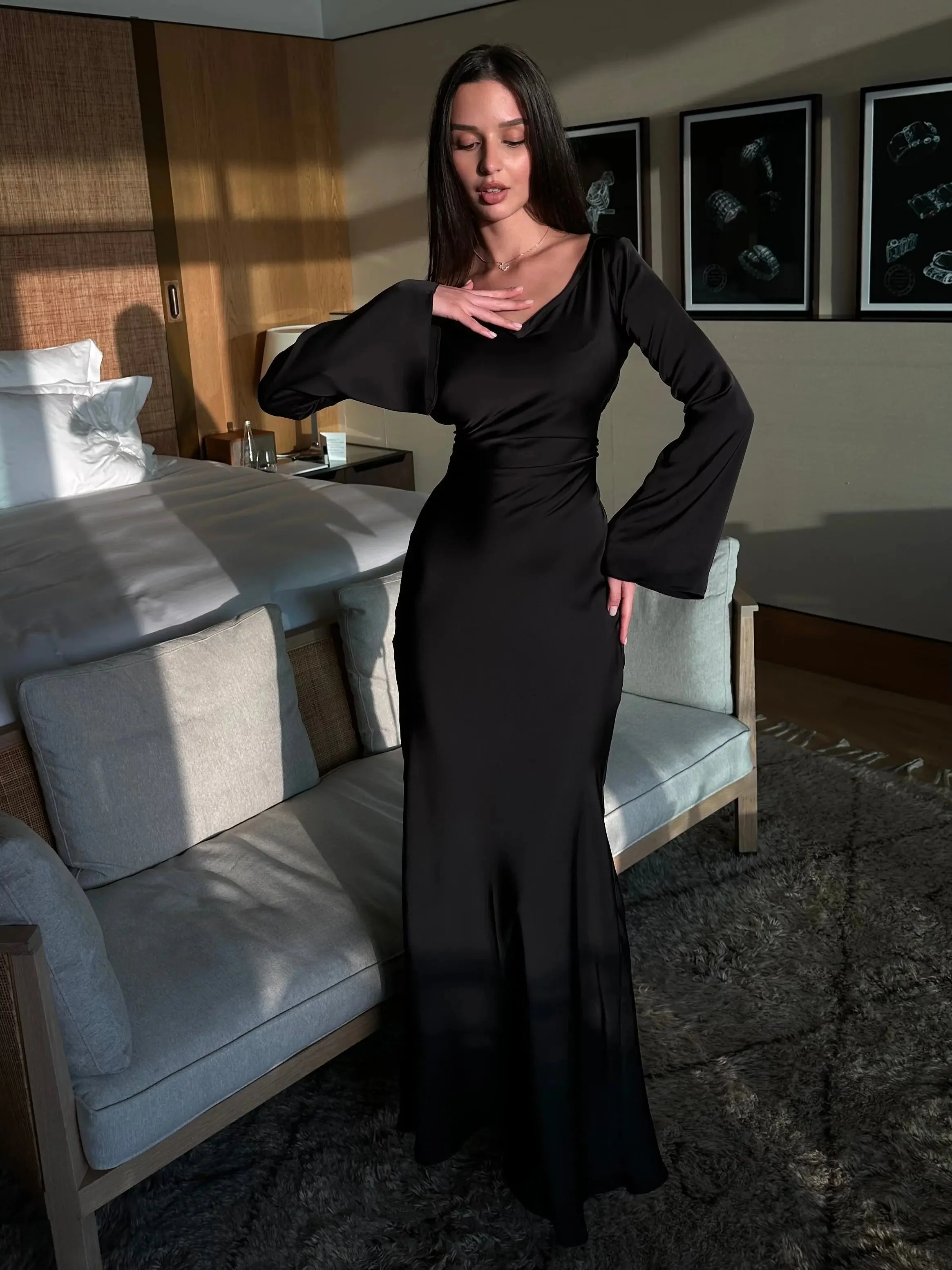Elegant Wedding Guest Long Sleeve Maxi Dress - Image 6