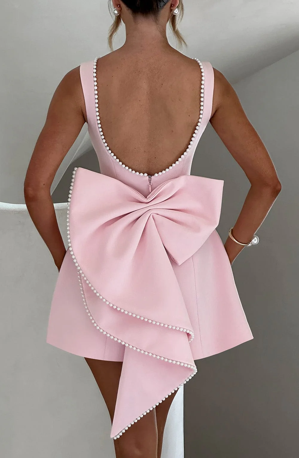 Cute Bow-Back Party Mini Dress - Image 3
