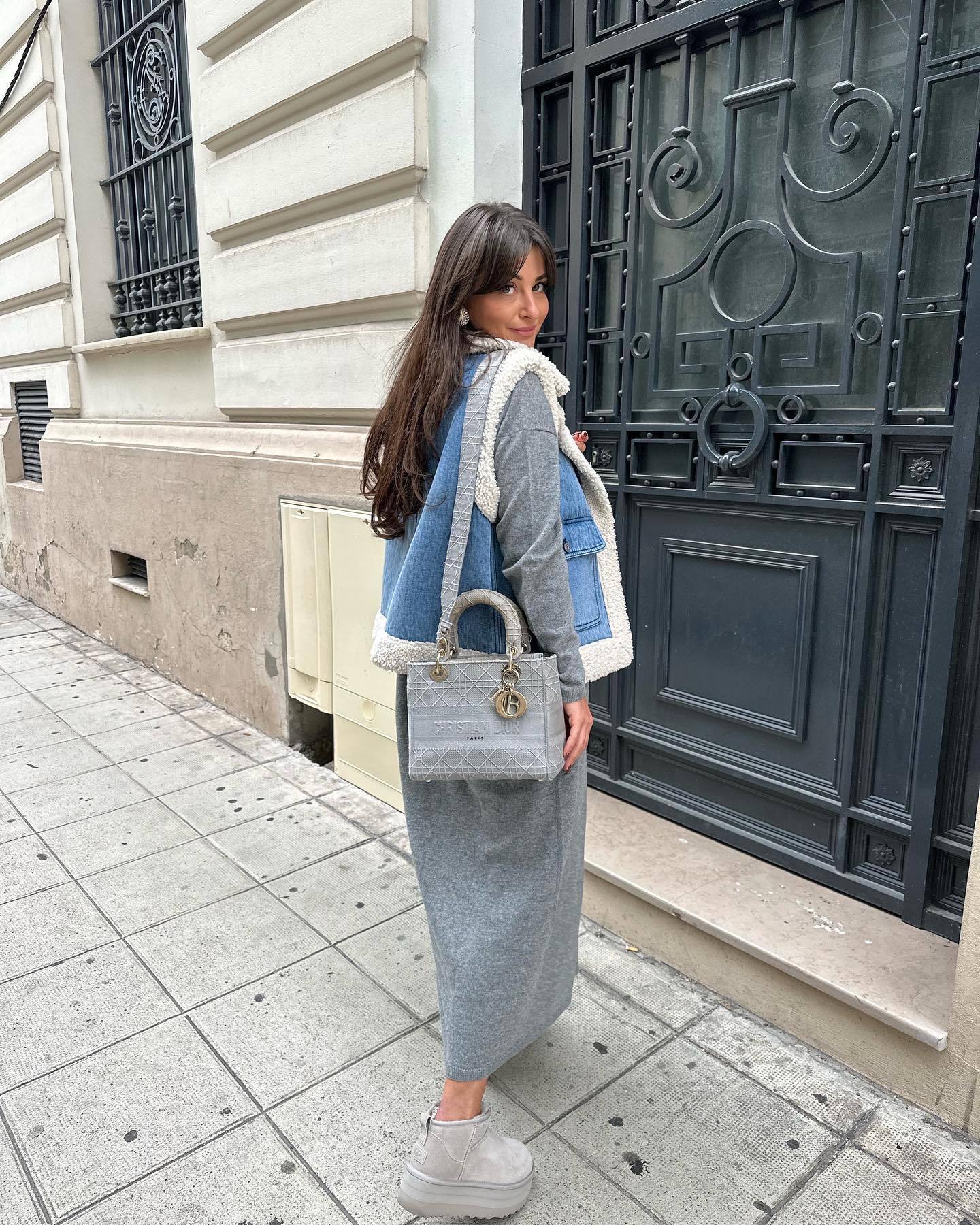 Women's Vintage Shearling Denim Vest - Image 2