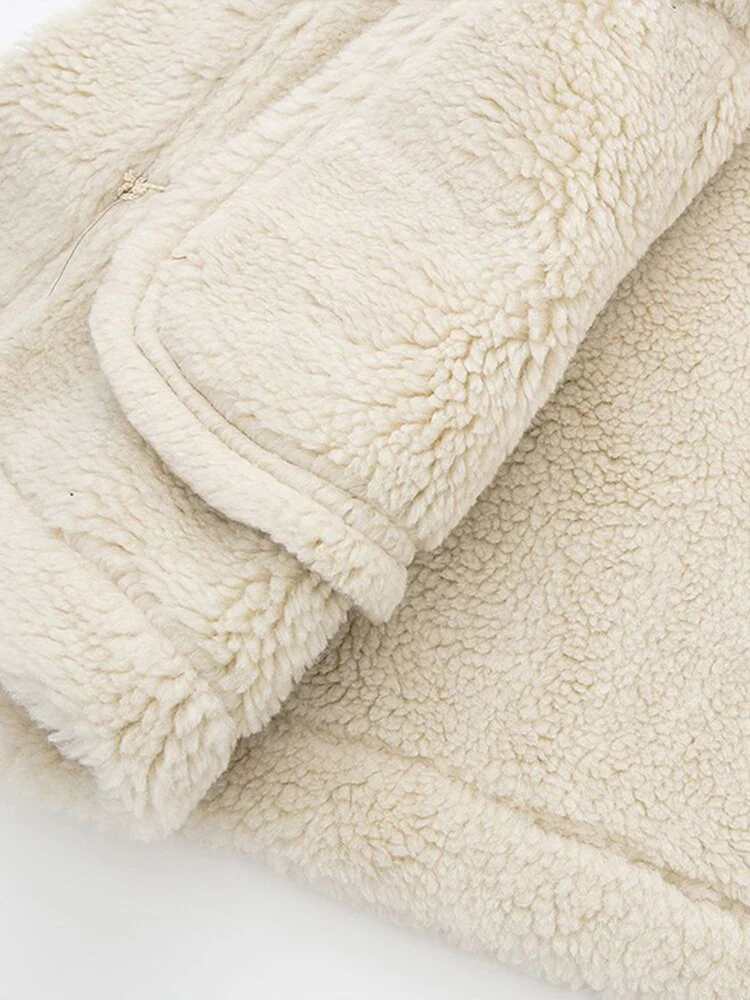 Women's Hamptons Shearling Vest - Image 4