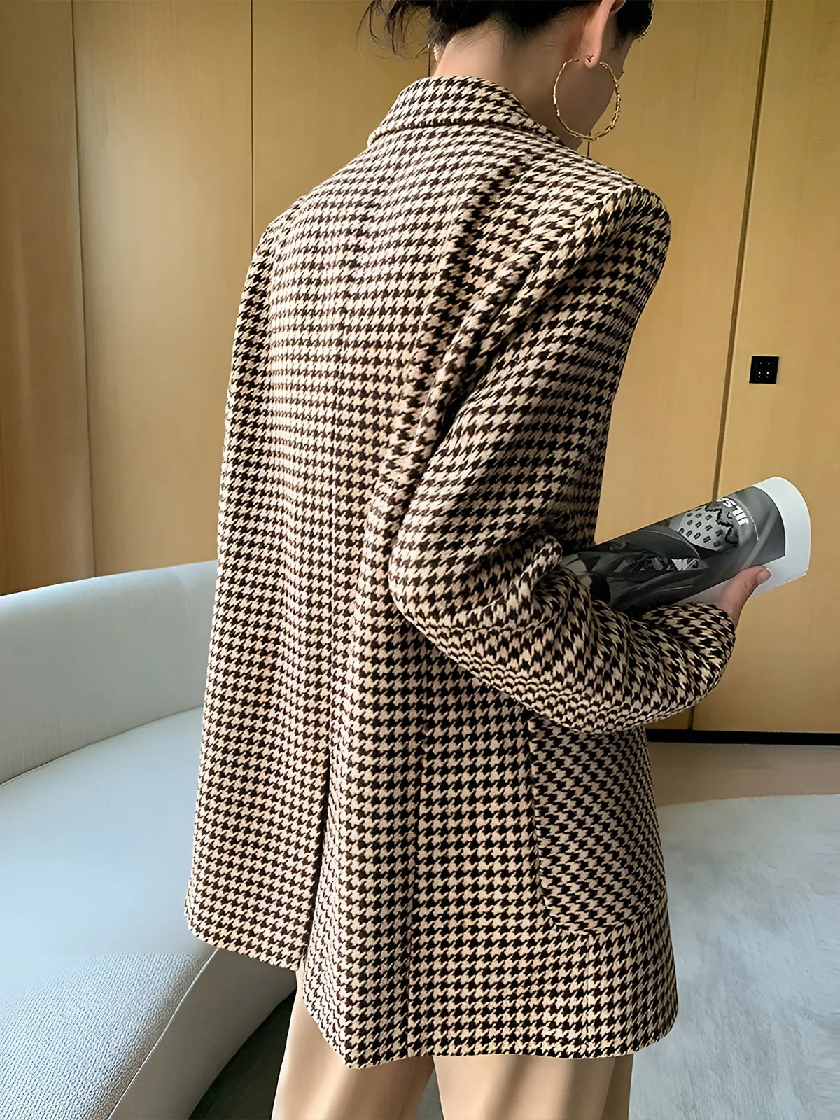 Women's Houndstooth Belted Split-Hem Blazer - Image 3