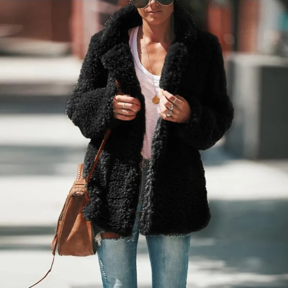 Fuffy Women's Faux Fur Coat - Image 4