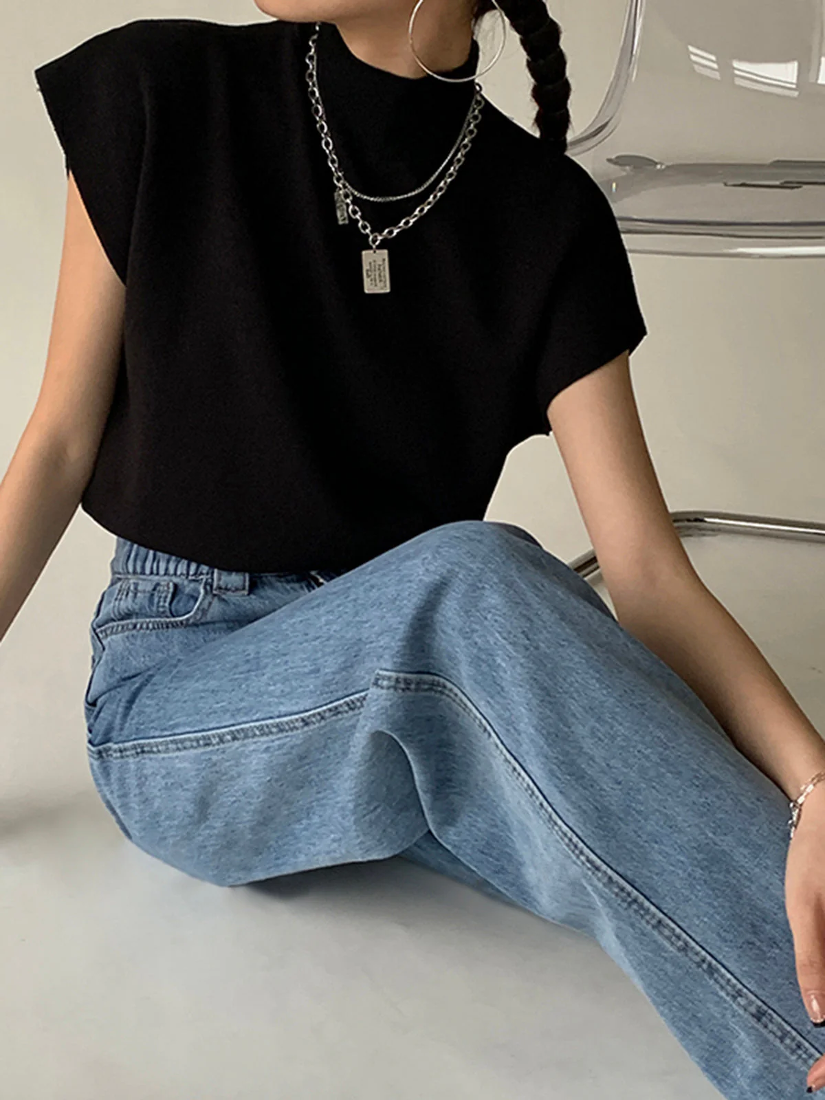 Sleeveless Knit Pullover Vest - Image 5