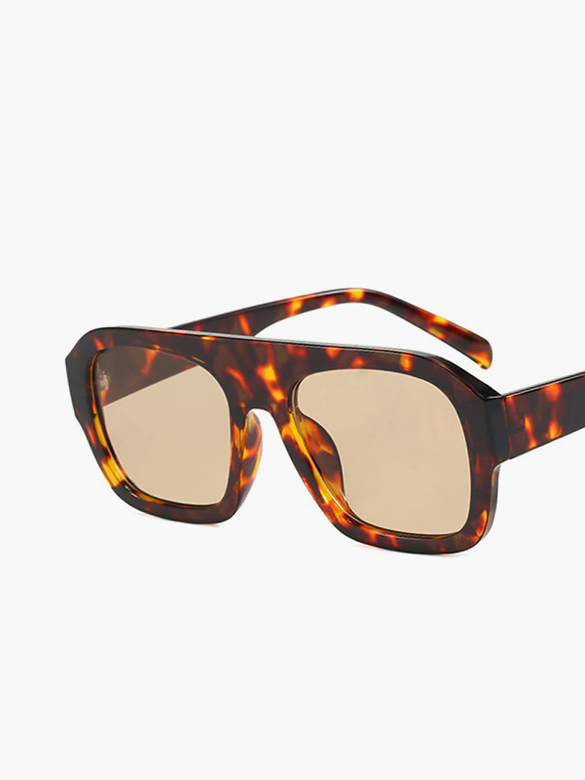 Retro Square Leopard Print Sunglasses - Image 3