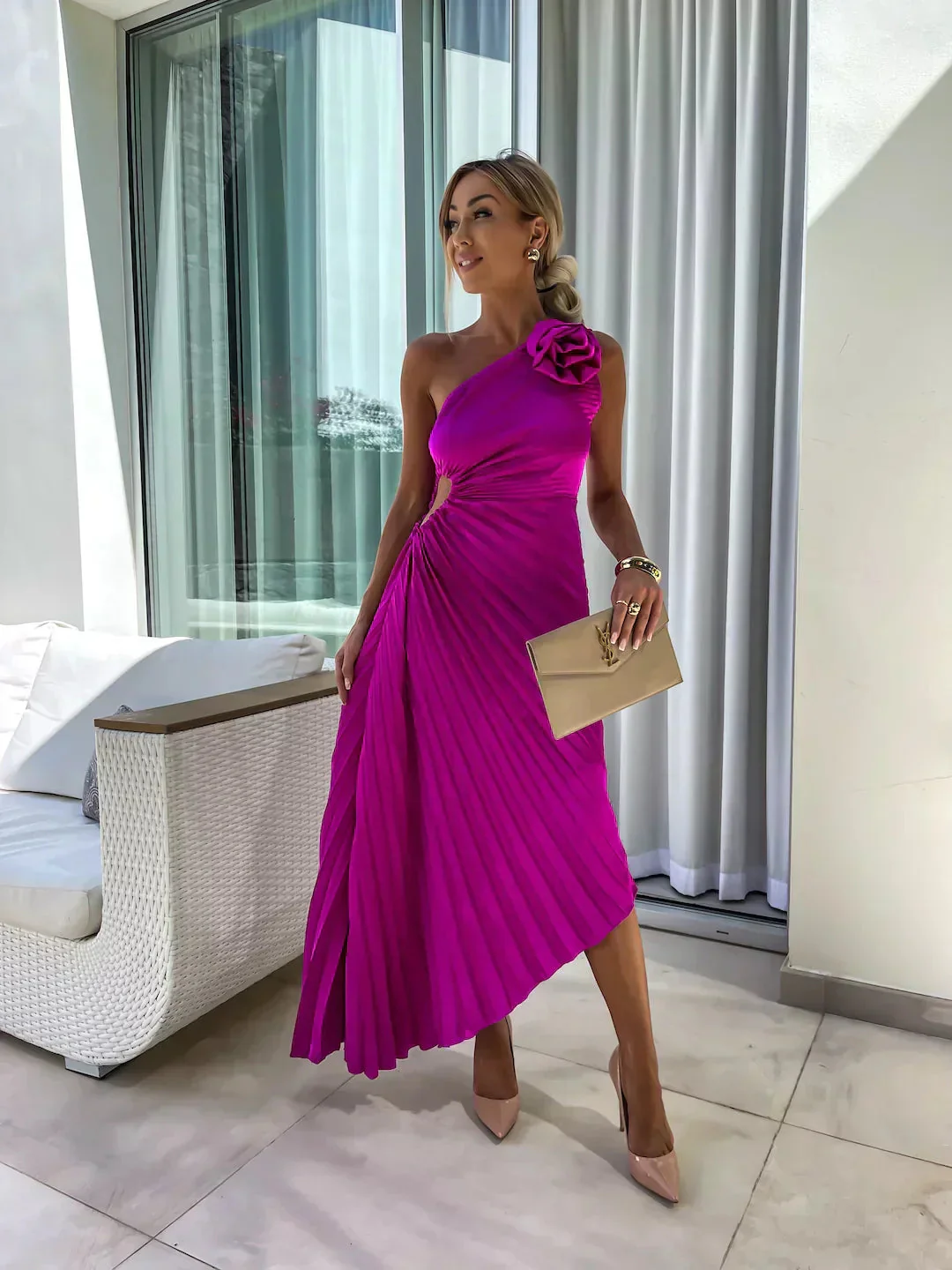 Elegant Shoulder Pleated Special Occasion Midi Dress - Image 8