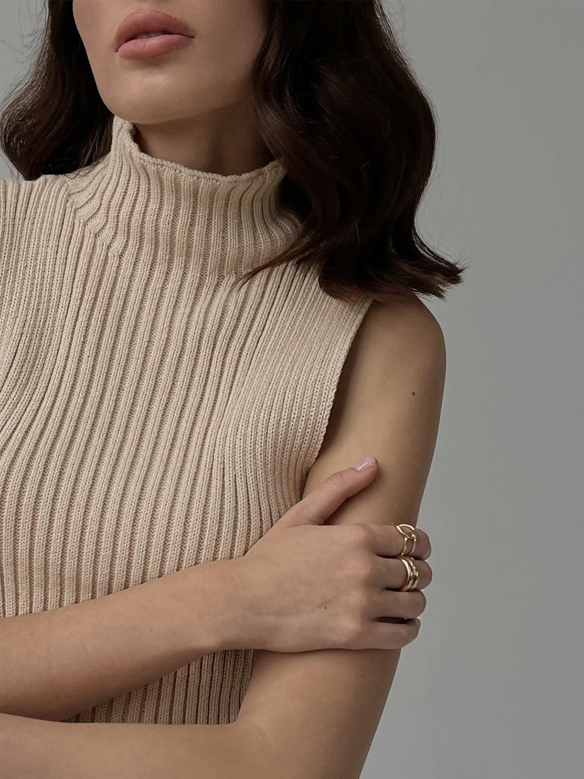 Ribbed Sleeveless Knit Top - Image 4