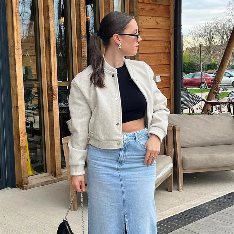 Women's Light Cropped Bomber Jacket - Image 5