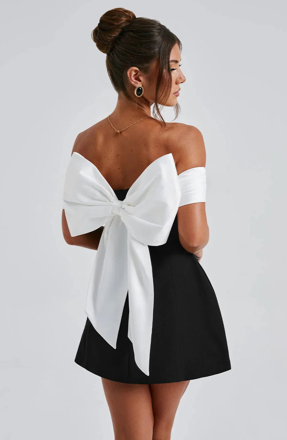 Noir Bloom Evening Party Mini Dress - Image 4