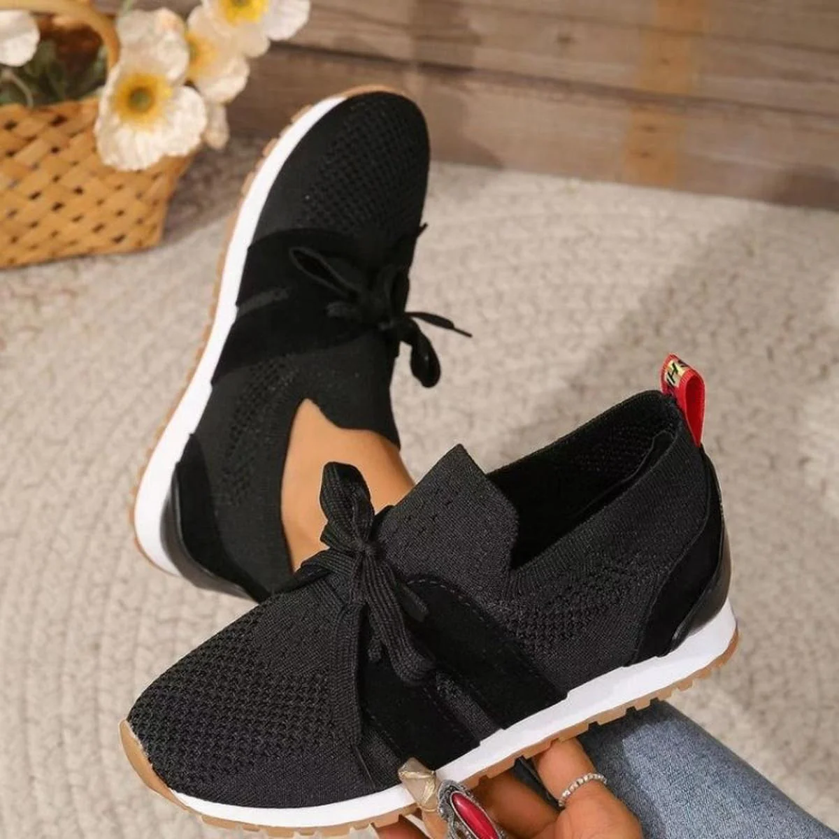 Women's Lightweight Mesh Sneakers