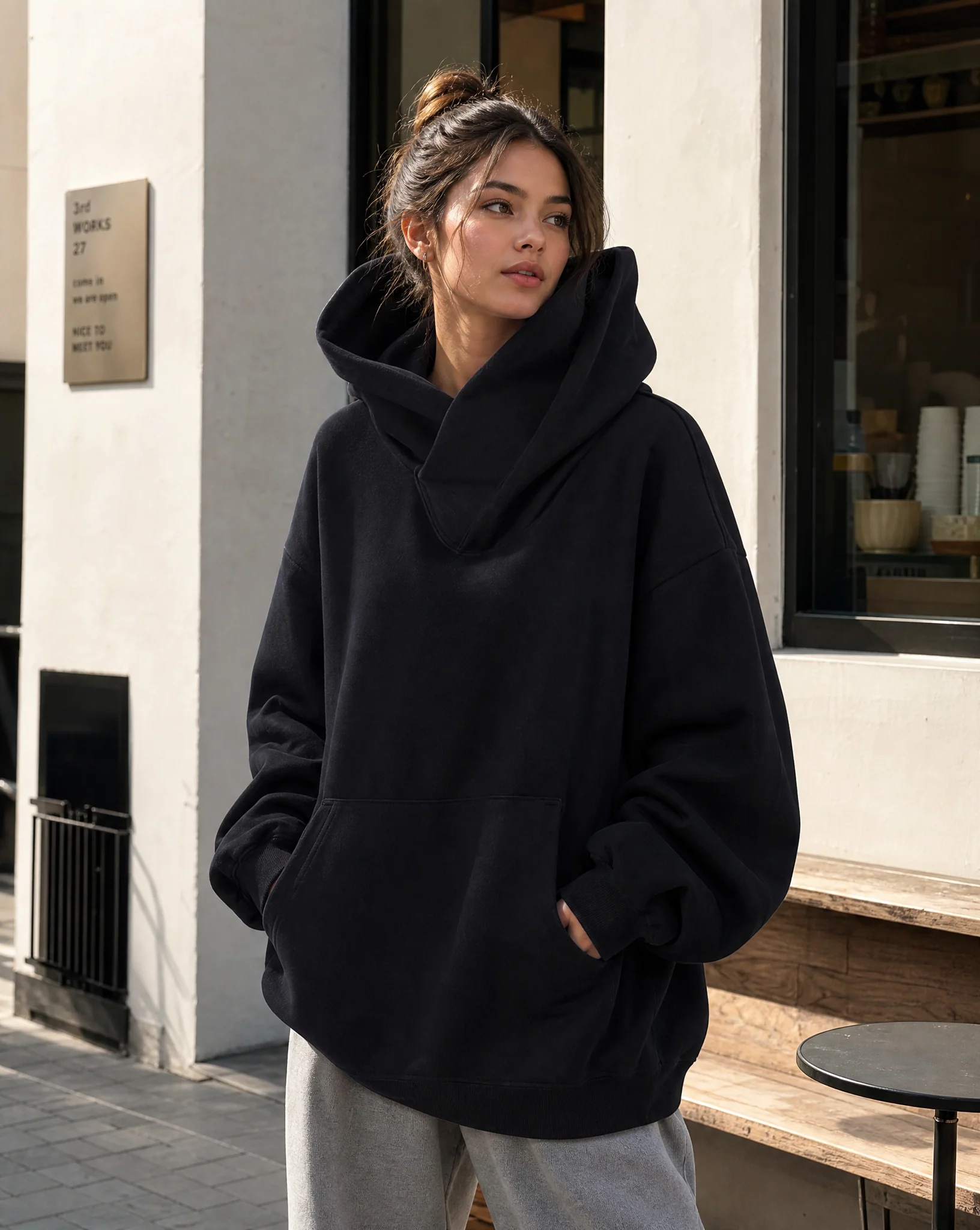 Oversized Women's turtleneck sweatshirt - Image 3