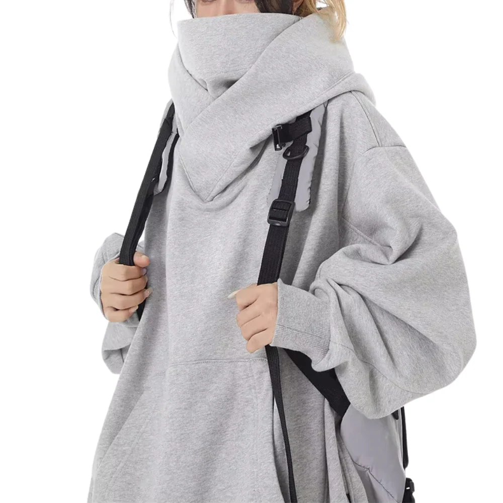 Oversized Women's turtleneck sweatshirt - Image 6