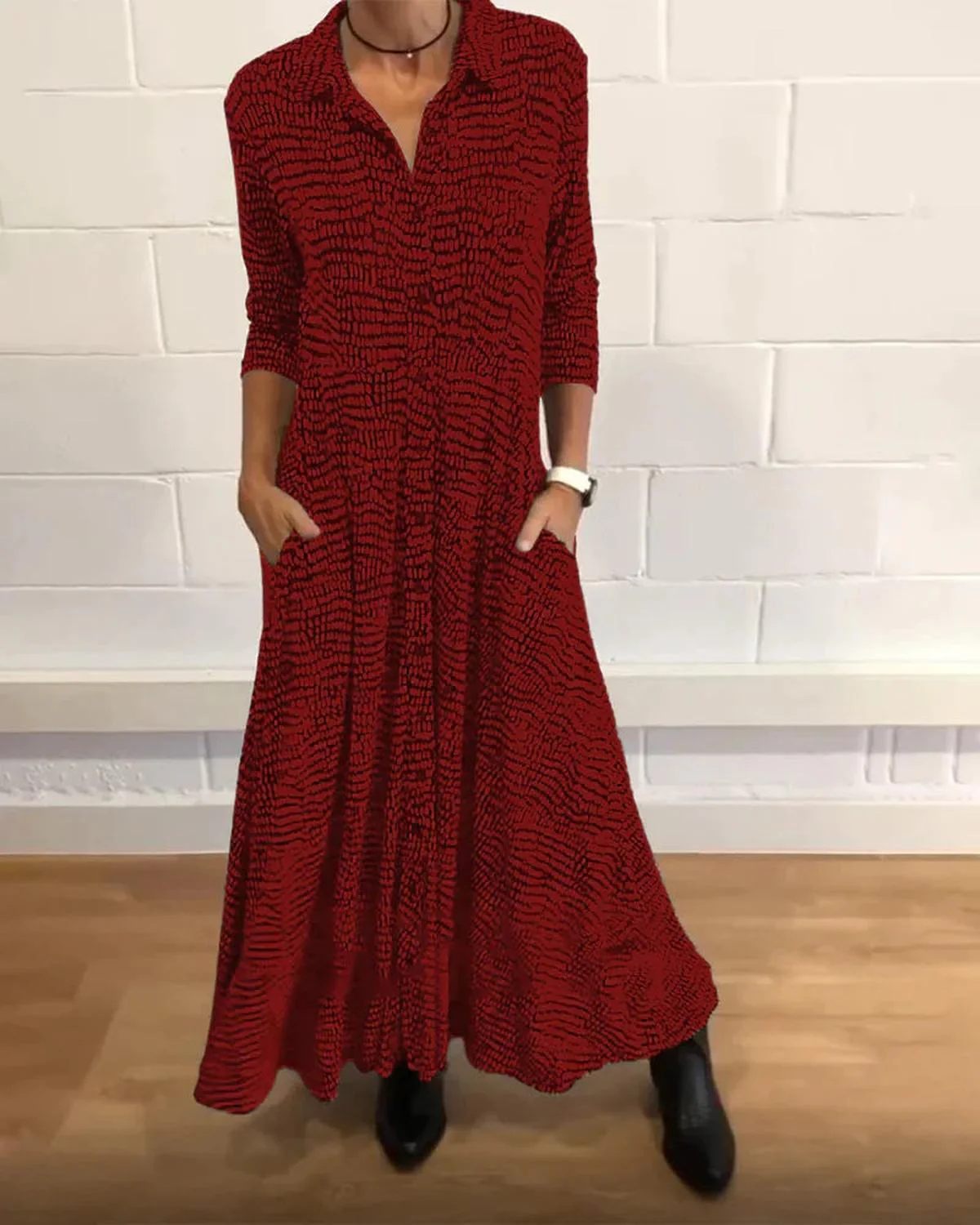 Long Relaxed Dress With V-Neck - Image 6