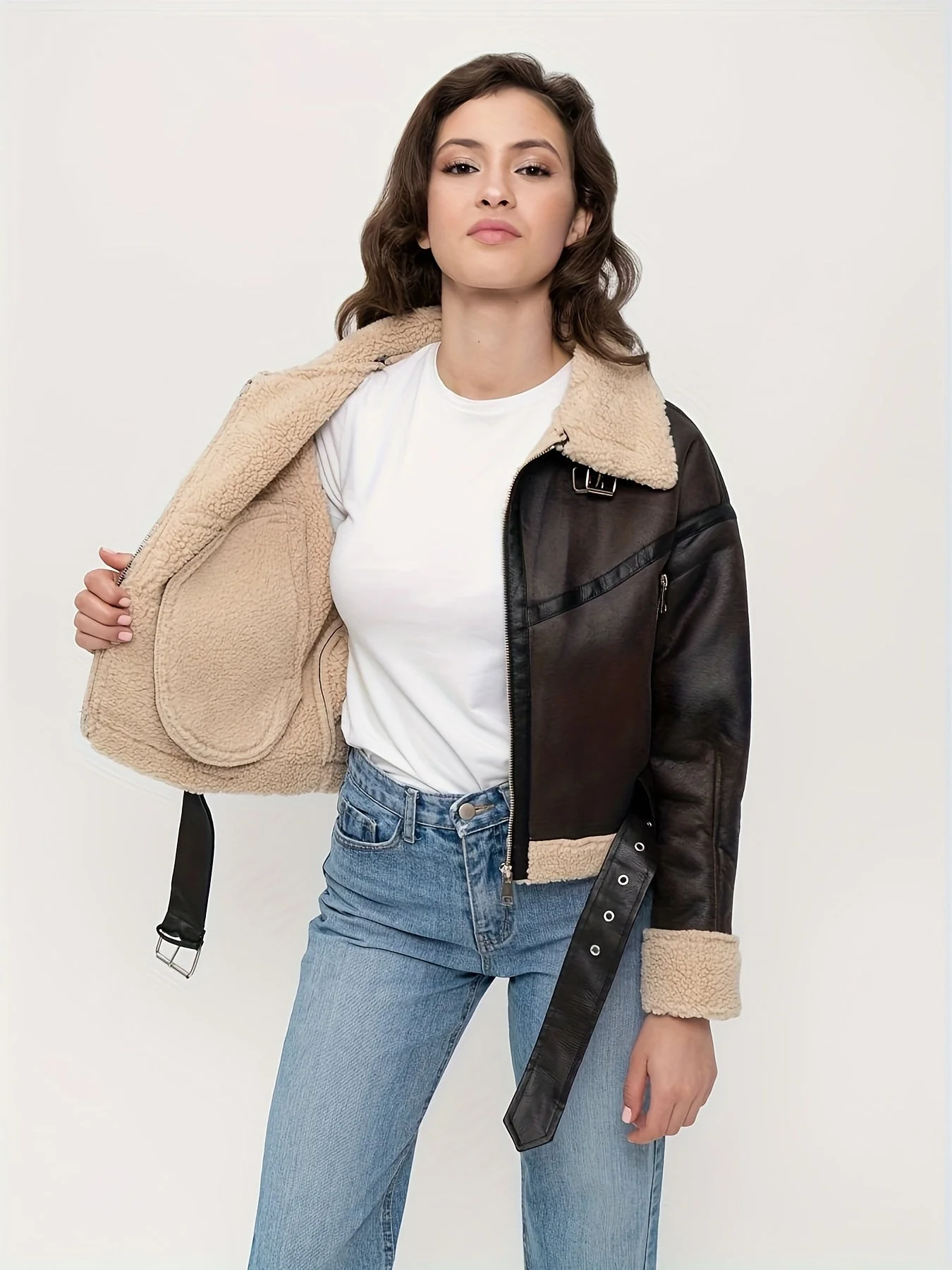 Women's Short Leather Winter Jacket - Image 2