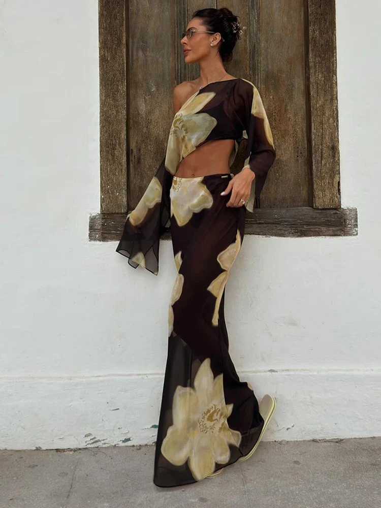 Printed One Shoulder Two Piece Set with Flowy Sleeve Detail - Image 3