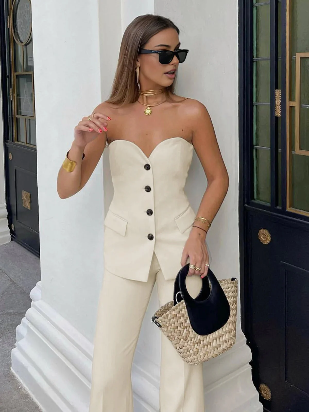 Elegant Strapless Tube Top With Wide Pants Set - Image 5