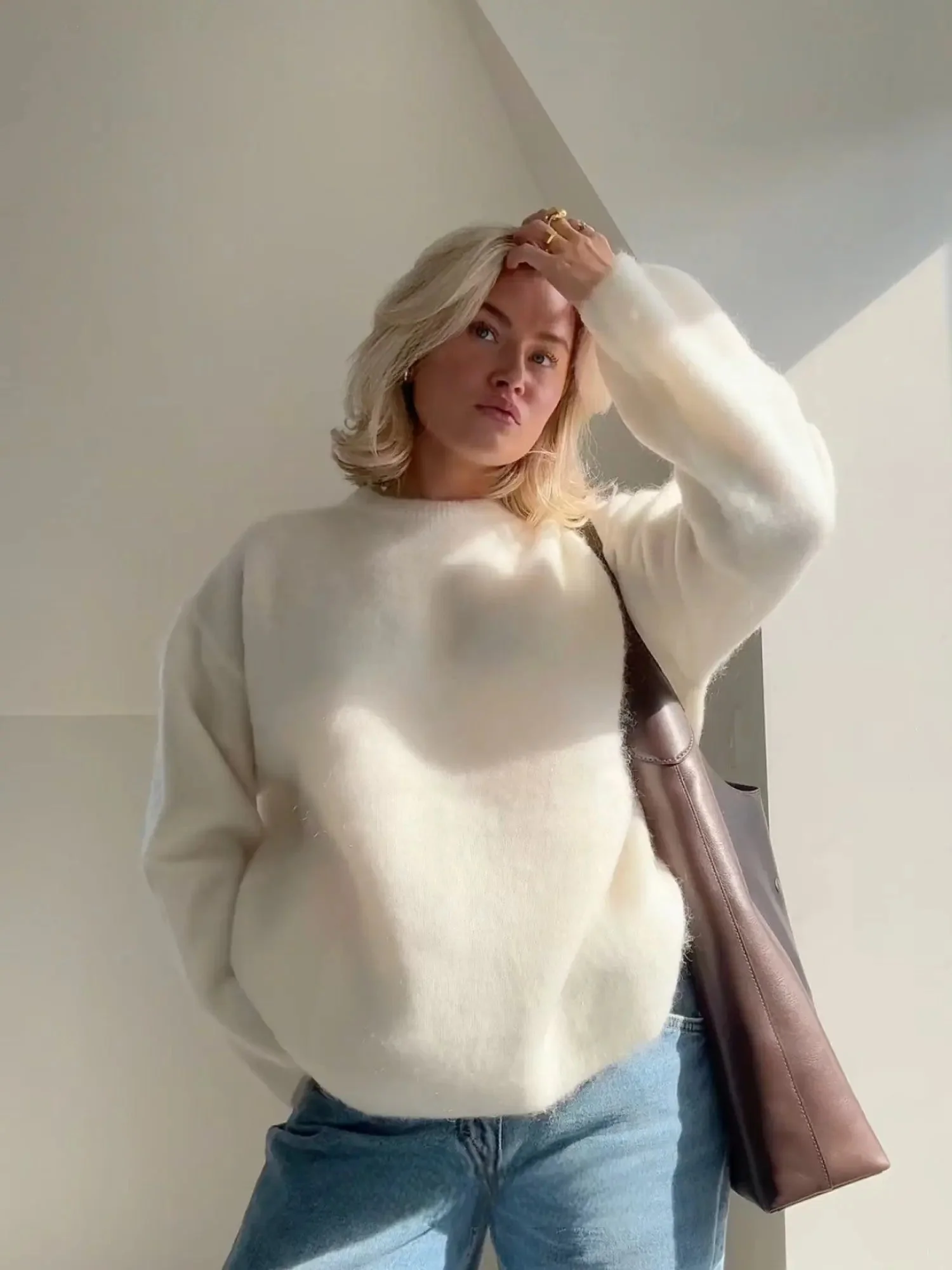 Women's Cozy Elegant Mohair Sweater - Image 5
