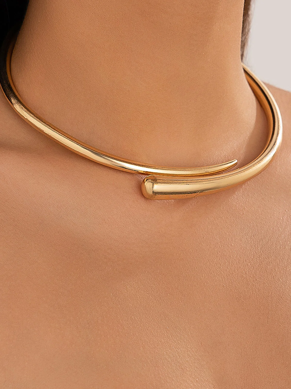 Gold Water Drop Open Choker Necklace - Image 3