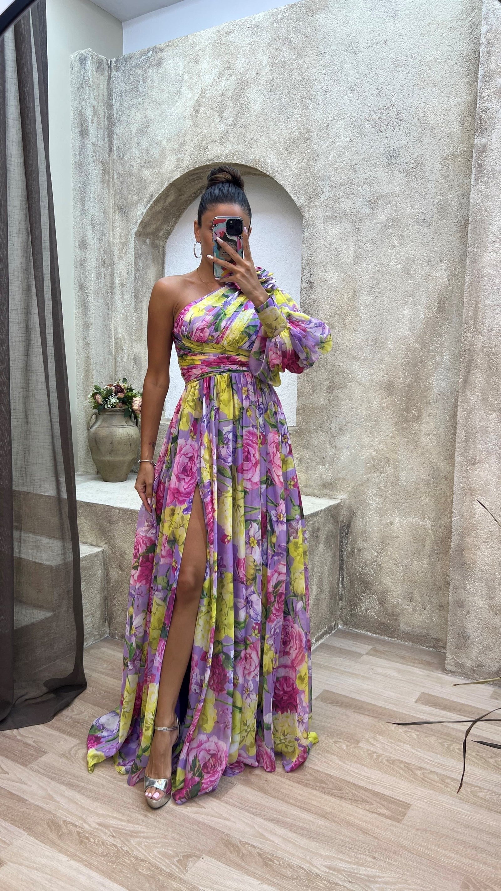 Elegant Flowy Shoulder Dress for Summer Events - Image 6