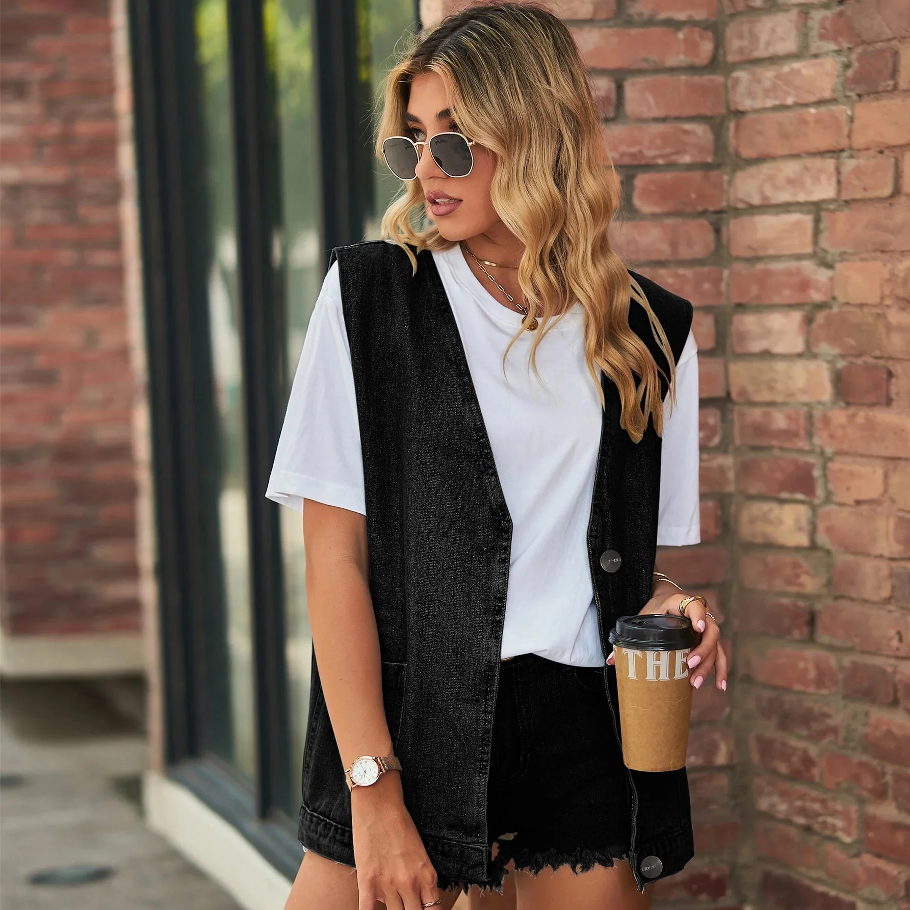 Women’s Minimalist Denim Vest with Sleeveless Design and Relaxed Fit - Image 4