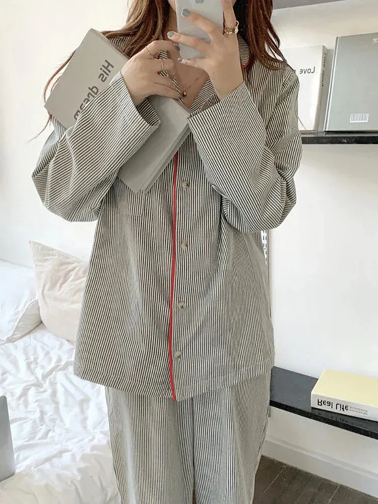 Women's 2-Piece Striped Pyjama Set - Image 4