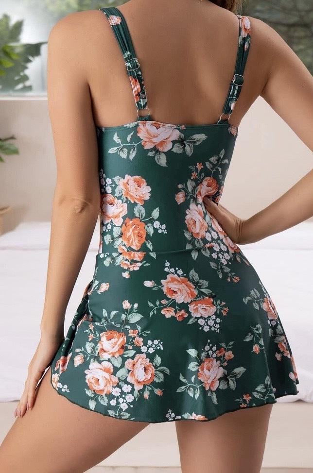 Elegant One-Piece Swimsuit with Tummy Control - Image 7