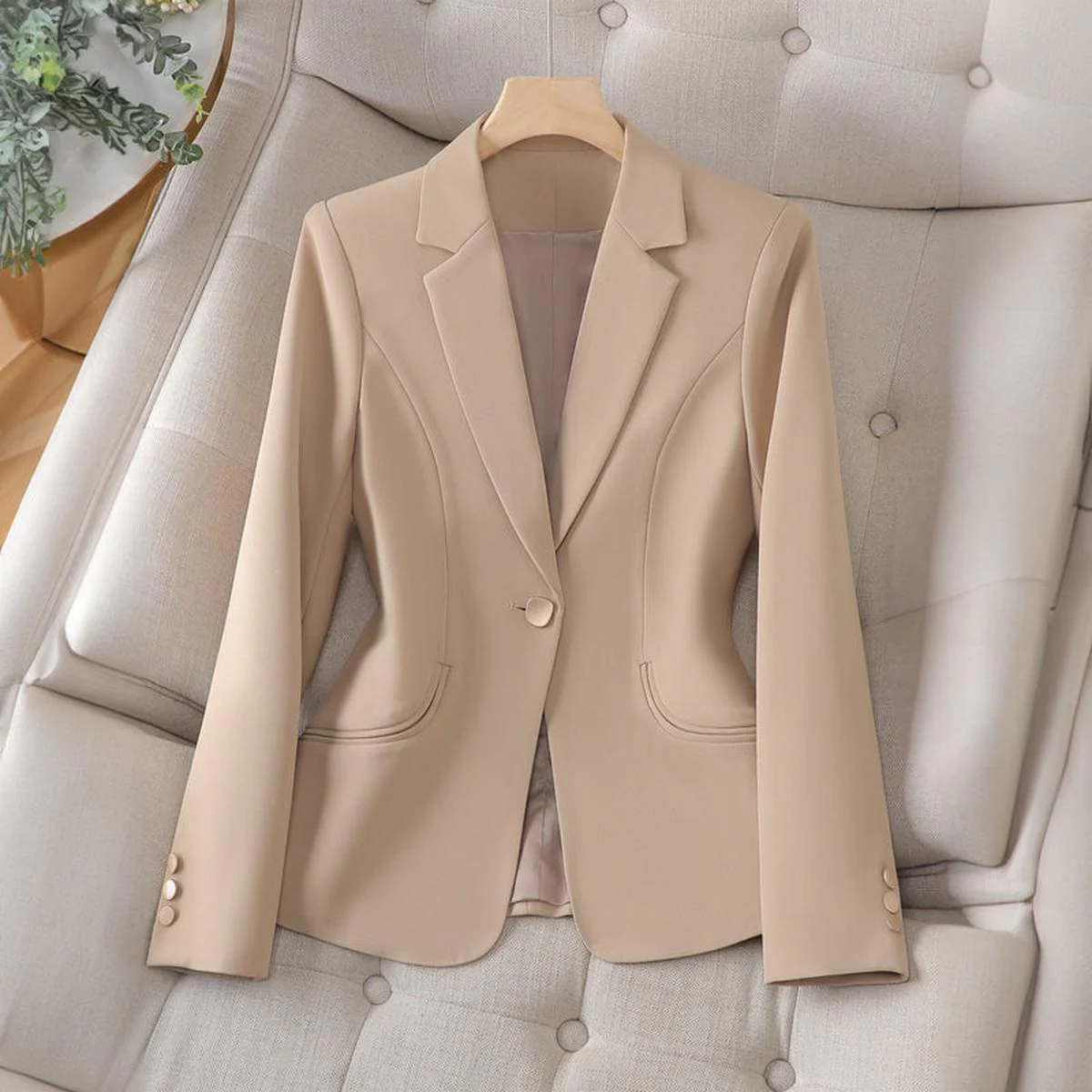 Lapel Collar Slim Fit Blazer for Women - Image 5