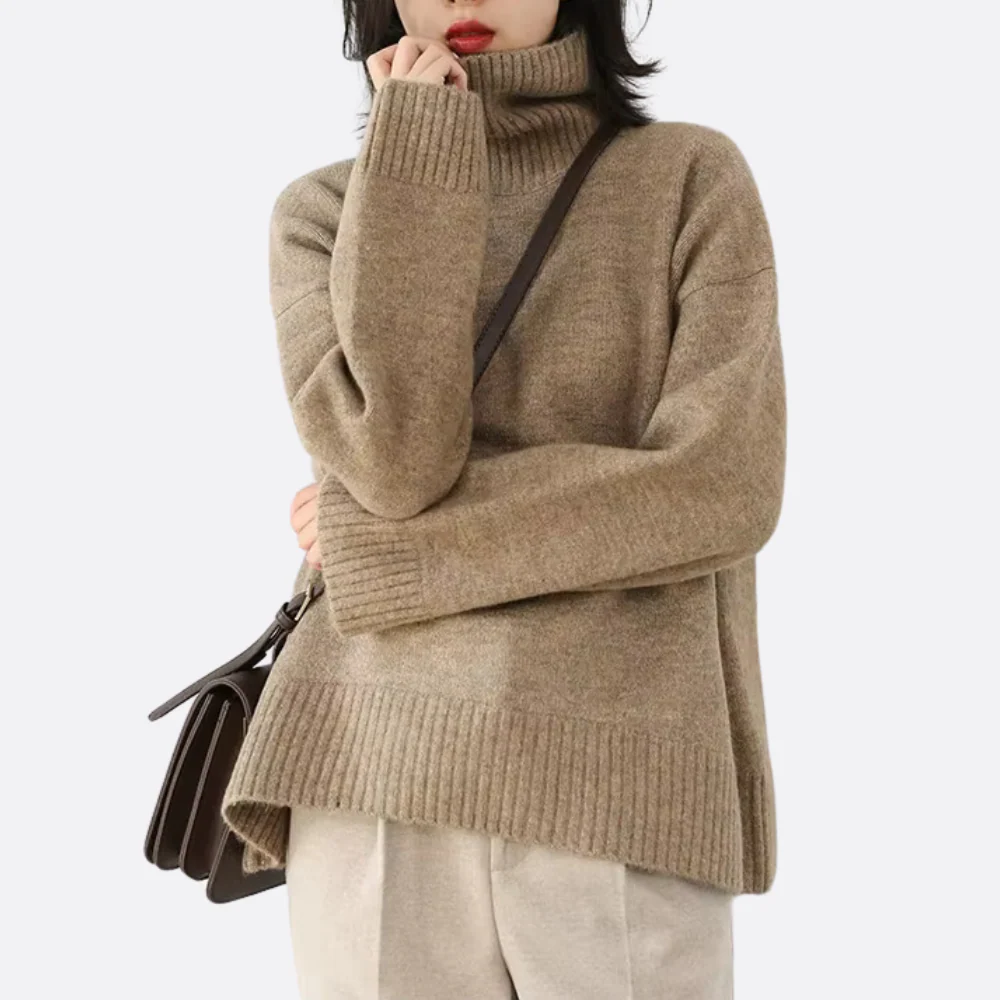 Women's Warm oversized turtleneck sweater - Image 4